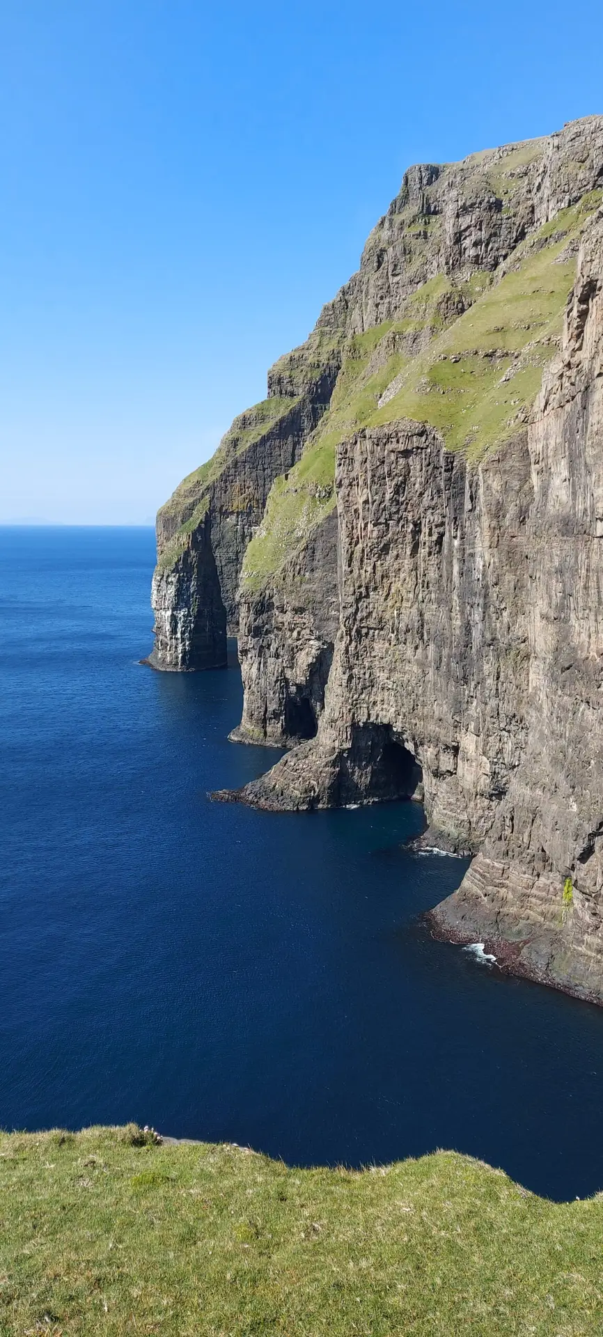 image of towering ásmundarstakkur