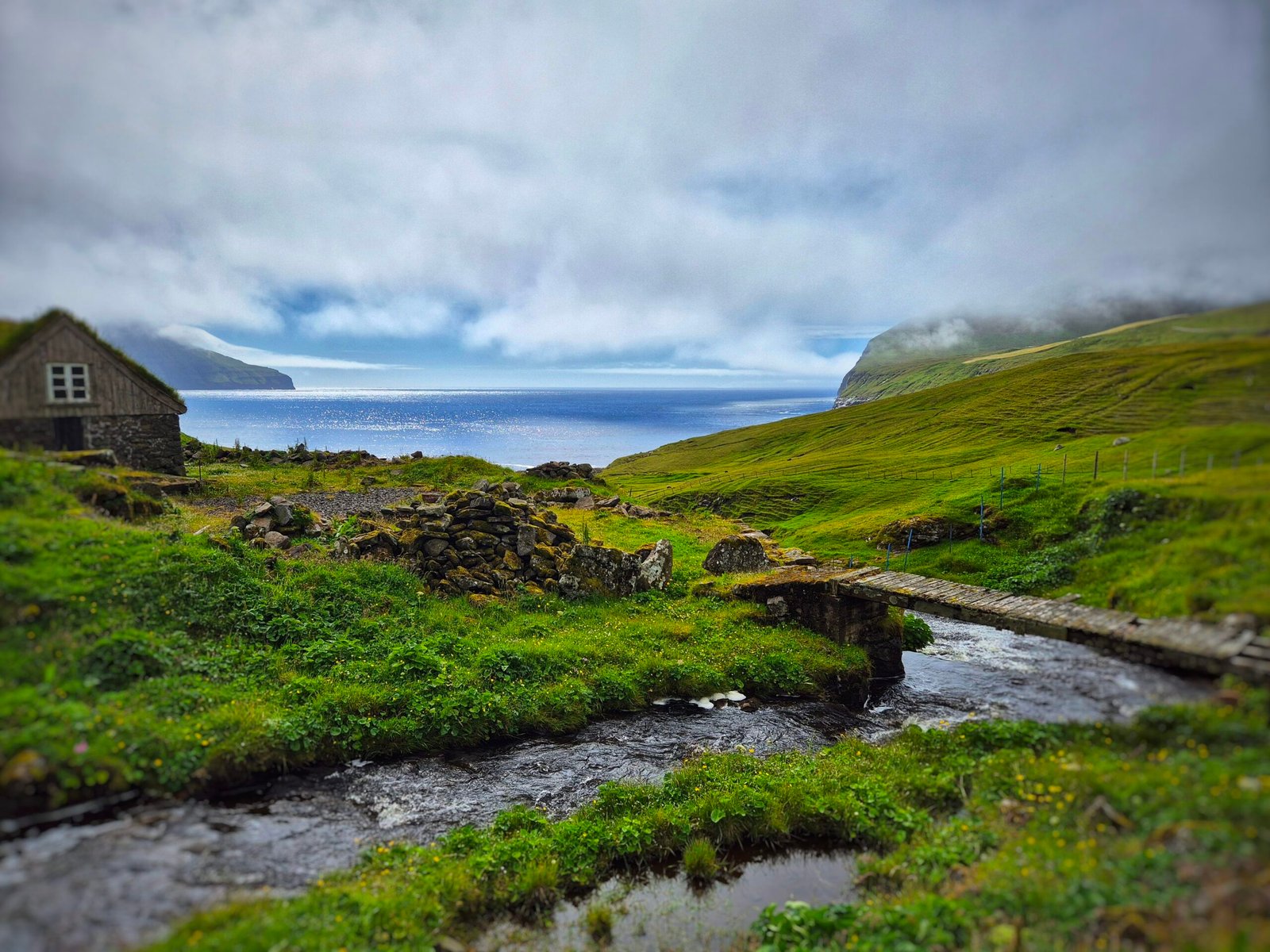 5 Hour Skeiðskarð to Norðadalur Hike | Guided Faroese Trail