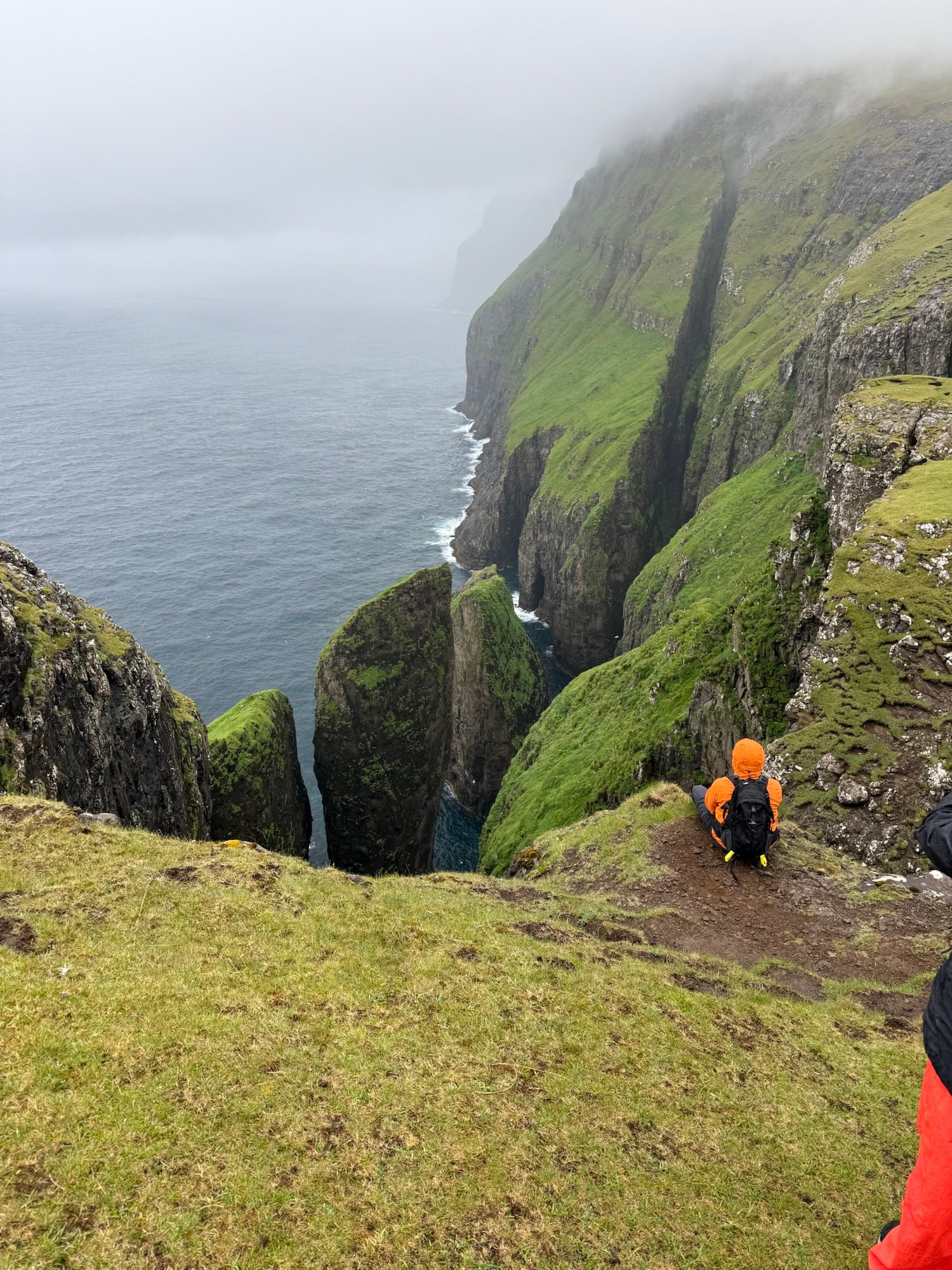 Dunnesdrangar hike on Vágar in the Faroe Islands